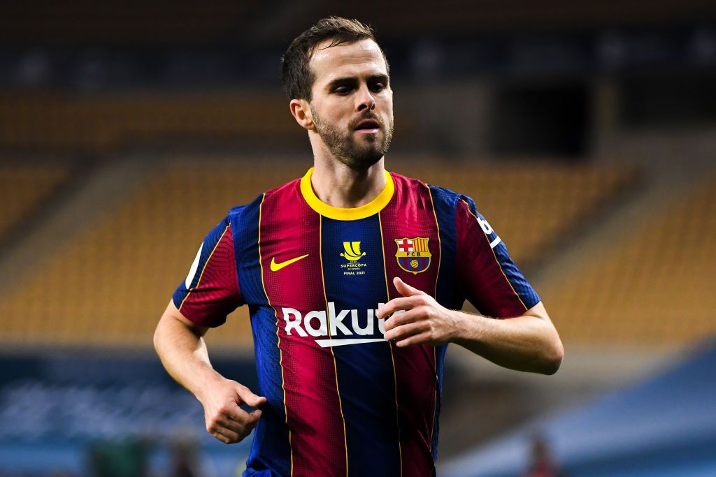 SEVILLE, SPAIN - JANUARY 17: Miralem Pjanic of FC Barcelona looks on during the Supercopa de Espana Final match between FC Barcelona and Athletic Club at Estadio de La Cartuja on January 17, 2021 in Seville, Spain. Sporting stadiums around Spain remain under strict restrictions due to the Coronavirus Pandemic as Government social distancing laws prohibit fans inside venues resulting in games being played behind closed doors. (Photo by David Ramos/Getty Images)