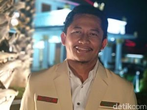 Doa Pemuda Muhammadiyah untuk Abu Janda yang Nge-twit Islam Arogan Doa Pemuda Muhammadiyah untuk Abu Janda yang Nge-twit Islam Arogan