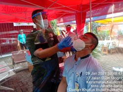 Sopir-Penumpang di Terminal Kalideres Di-swab Antigen, 2 Orang Reaktif COVID