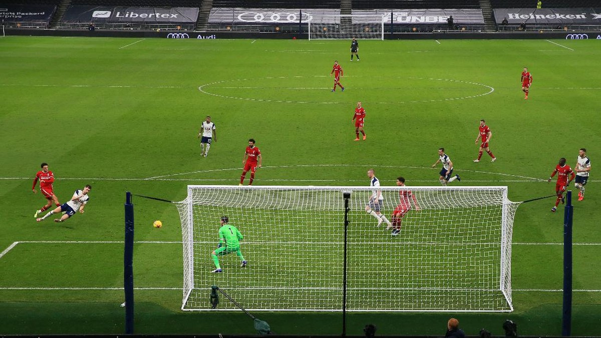 Liverpool hajar Tottenham Hotspur 3-1. (Foto: Getty Images/Catherine Ivill)