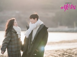 5 Drama Korea Terbaik dan Romantis yang Jadi Perbincangan Saat Ini