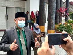 Wali Kota Bontang Terpilih Basri Rase Positif Corona