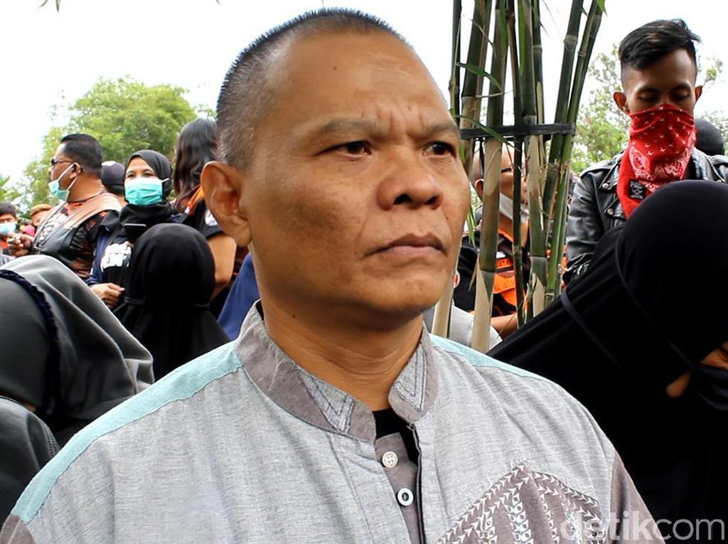 Kang Murad Kehilangan Teman Seperjuangan di Dunia Nyata dan Layar Kaca
