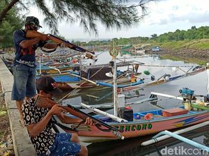 Berburu Ikan Dengan Senapan, Hobi Baru Ngetren di Pesisir Banyuwangi Berburu Ikan Dengan Senapan, Hobi Baru Ngetren di Pesisir Banyuwangi