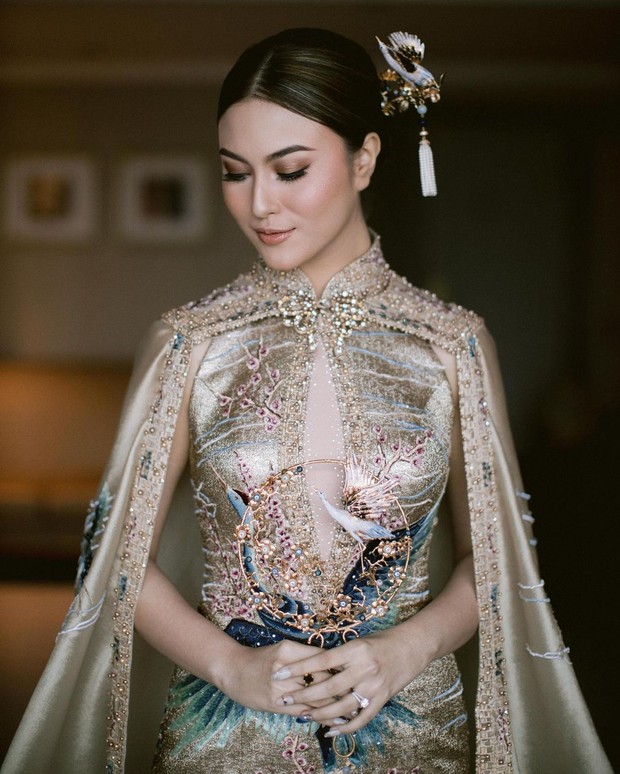 Marcella Daryanani/instagram.com/marcelladaryanani Marcella Daryanani cantik dengan smoke eyes/instagram.com/marcelladaryanani