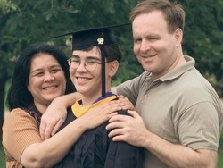 17 Tanda Anak Jenius Menurut Mensa, Salah Satunya Humoris