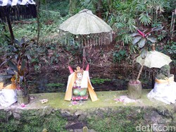 Ritual di Telaga Rowo Bayu Mengenang Gugurnya Puluhan Ribu Orang Melawan VOC