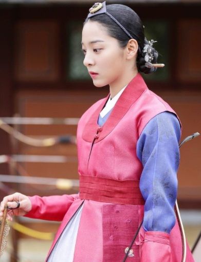 seol in ah, selir kerajaan di 'mr queen'