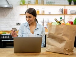 Dulu Belanja Online Pakai Rekber, Masih Ingat Nggak?