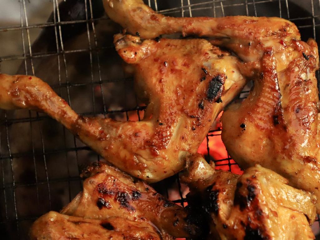 3 Resep Ayam Bakar Tradisional yang Lezatnya Bikin Nambah Nasi Terus