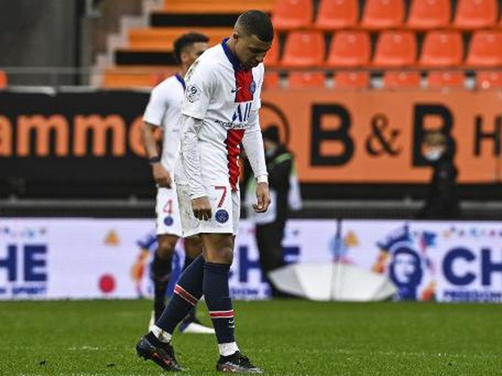 Lorient Vs PSG: Kena Comeback, Les Parisiens Kalah Dramatis 2-3 Lorient Vs PSG: Kena Comeback, Les Parisiens Kalah Dramatis 2-3