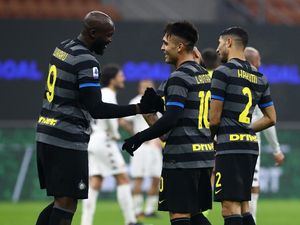 Lukaku Brace, Inter Menang 4-0 Atas Benevento