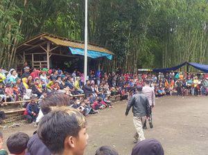Langgar Prokes, Kontes Adu Domba di Tagoler Garut Dibubarkan Petugas