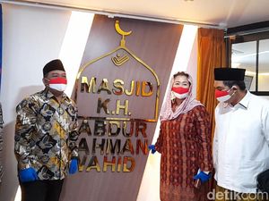 Kepala BP2MI-Yenny Wahid Resmikan Masjid-Aula Gus Dur