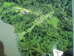 Telepon Hutan Suku Bauzi, Tanpa Sinyal dan Kabel tapi Enggak Bisa Japri