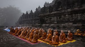 Fakta Menarik Candi Borobudur dalam Deretan Foto