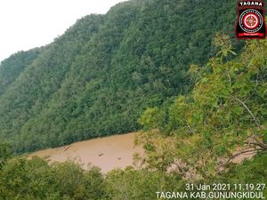 Tersapu Banjir di Gunungkidul, 10 Ha Lahan Pertanian Hilang Tersapu Banjir di Gunungkidul, 10 Ha Lahan Pertanian Hilang