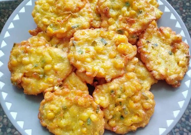 Bakwan jagung diakui enak oleh Park Seo Joon/cookpad.com