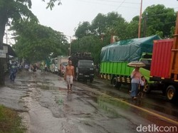 Banjir di Banyuwangi Kembali Tutup Akses Menuju Pantura Selama 2 Jam