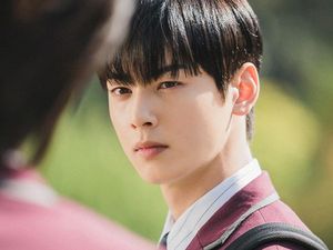 Cha Eun Woo Menangis Saat Bicara Ingin Menikah, Ini Curhatannya Cha Eun Woo Menangis Saat Bicara Ingin Menikah, Ini Curhatannya
