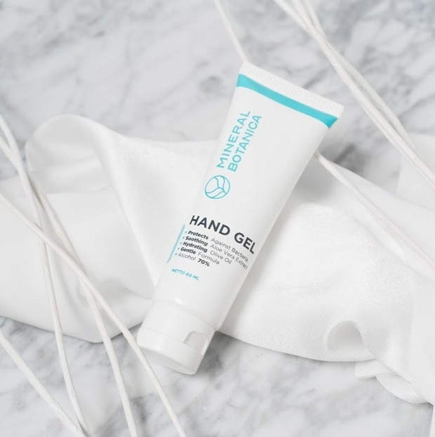 Mineral Botanica hand gel sanitizer