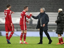 Bongkar Pasang Duet Bek Tengah Si Merah Sudah Sampai Belasan!