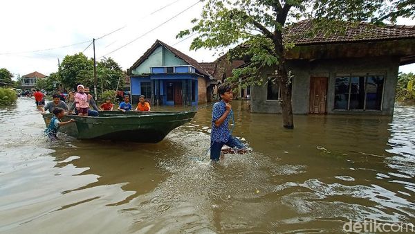 Kondisi Banjir di Kudus yang Semakin Tinggi