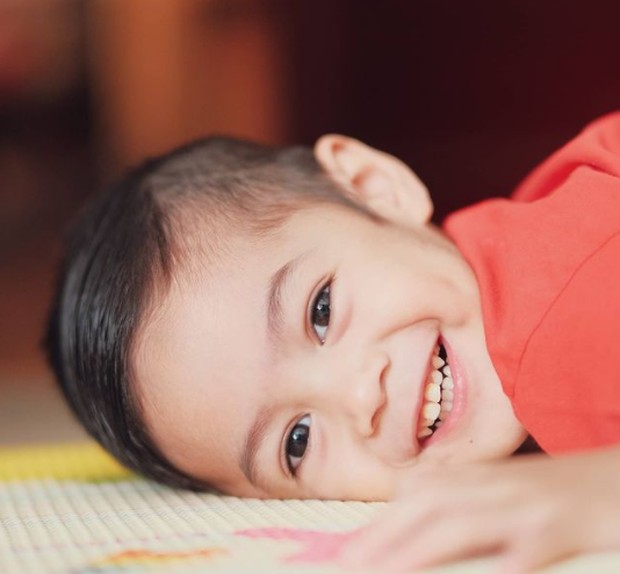 Malik / instagram.com (ichasoebandono) Malik bermata besar