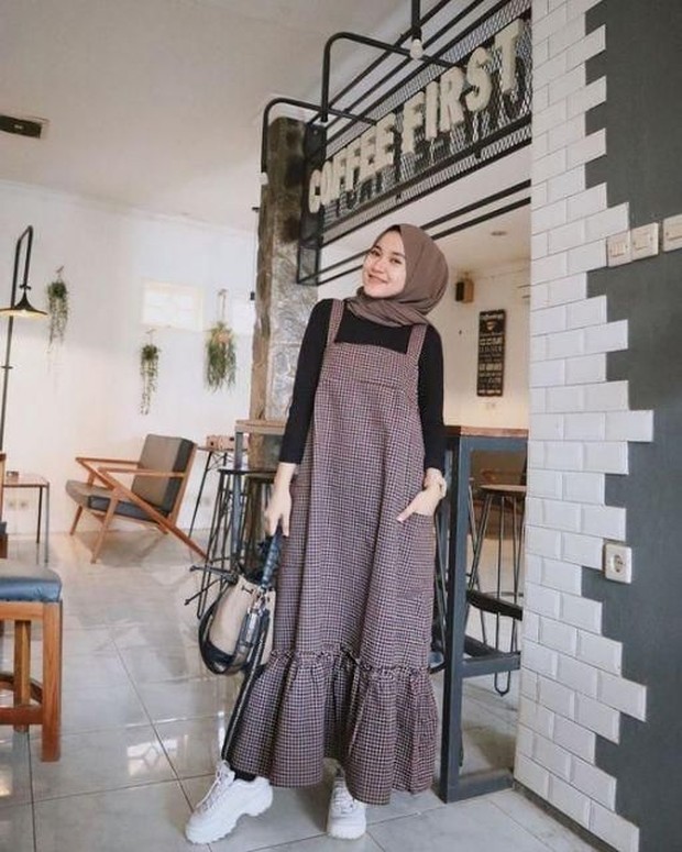 Overall dress/foto: pinterest.com Overall dress