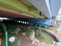 Penampakan Terkini Kolong Jembatan Pegangsaan yang Pernah Didatangi Risma