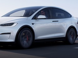 Tesla Pilih Bikin Pabrik Mobil Listrik di India, Begini Kata Luhut