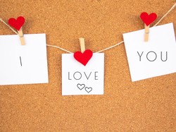 50 Ucapan Valentine Buat Kekasih, Romantis dan Cocok Buat Instagram