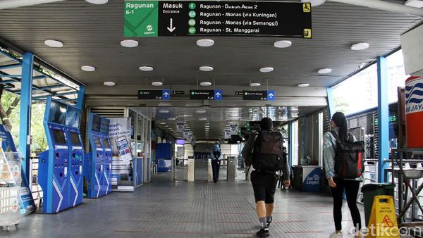 Bakal Direnovasi, Halte Transjakarta Ragunan Masih Beroperasi