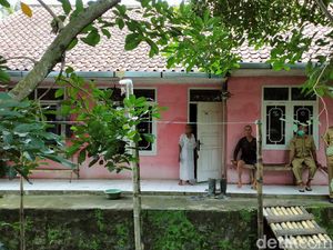 Cerita Warga yang Memilih Bertahan di Desa Mati Majalengka Cerita Warga yang Memilih Bertahan di Desa Mati Majalengka