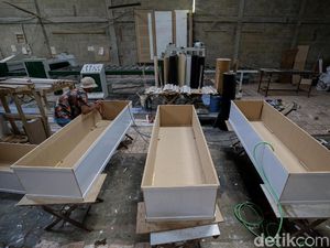 Mengintip Bisnis Peti Mati yang Masih Menggiurkan
