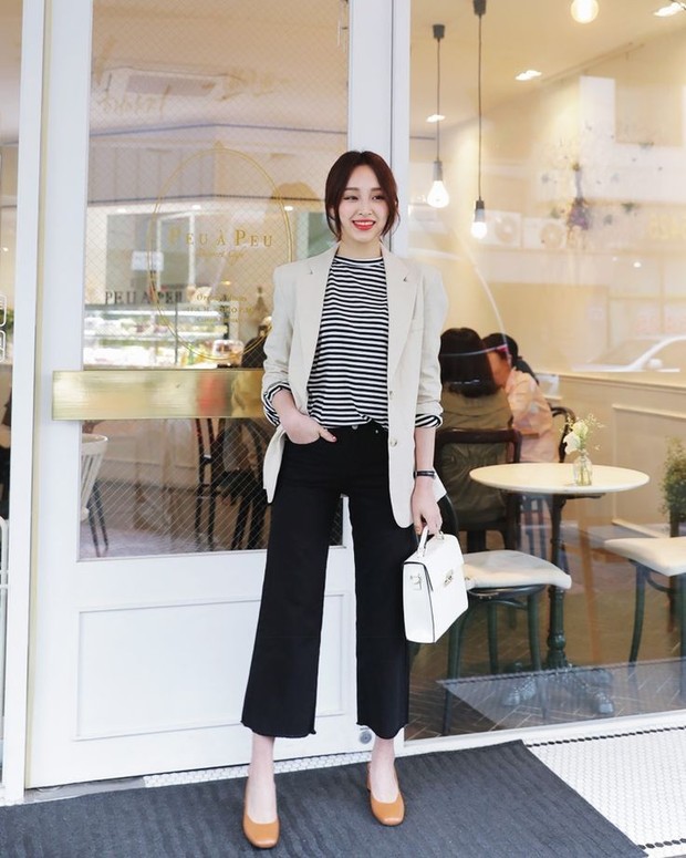 Gaya fashion/Instagram.com/dahongofficial Gaya fashion dengan blazer