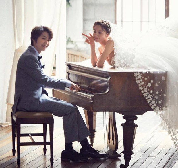 Ilhoon ikut terlibat dalam pemotretan pre-wed kakak perempuannya, Joo