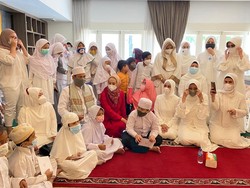 Beri Santunan Anak Yatim, Bamsoet Ajak Doa Bersama untuk Indonesia