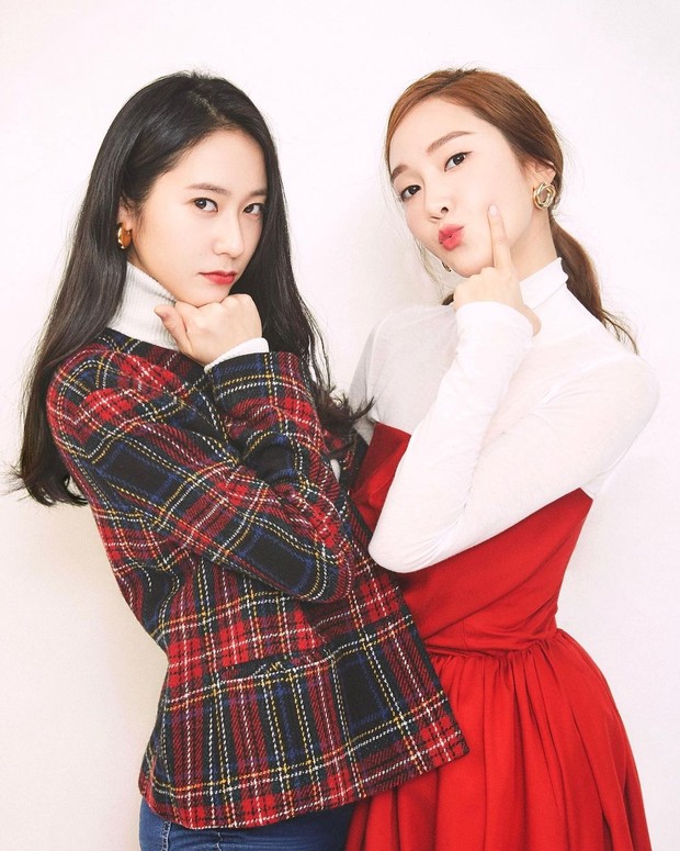 Foto bersama Jessica Jung dan adiknya, Krystal Jung