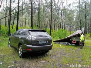 Cerita Wisatawan Terjebak Longsor Ijen dan Harus Bermalam di Tengah Hutan