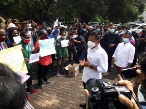 Ungkit soal Rasisme, Mahasiswa Papua Minta Guru Besar USU Prof Henuk Dicopot