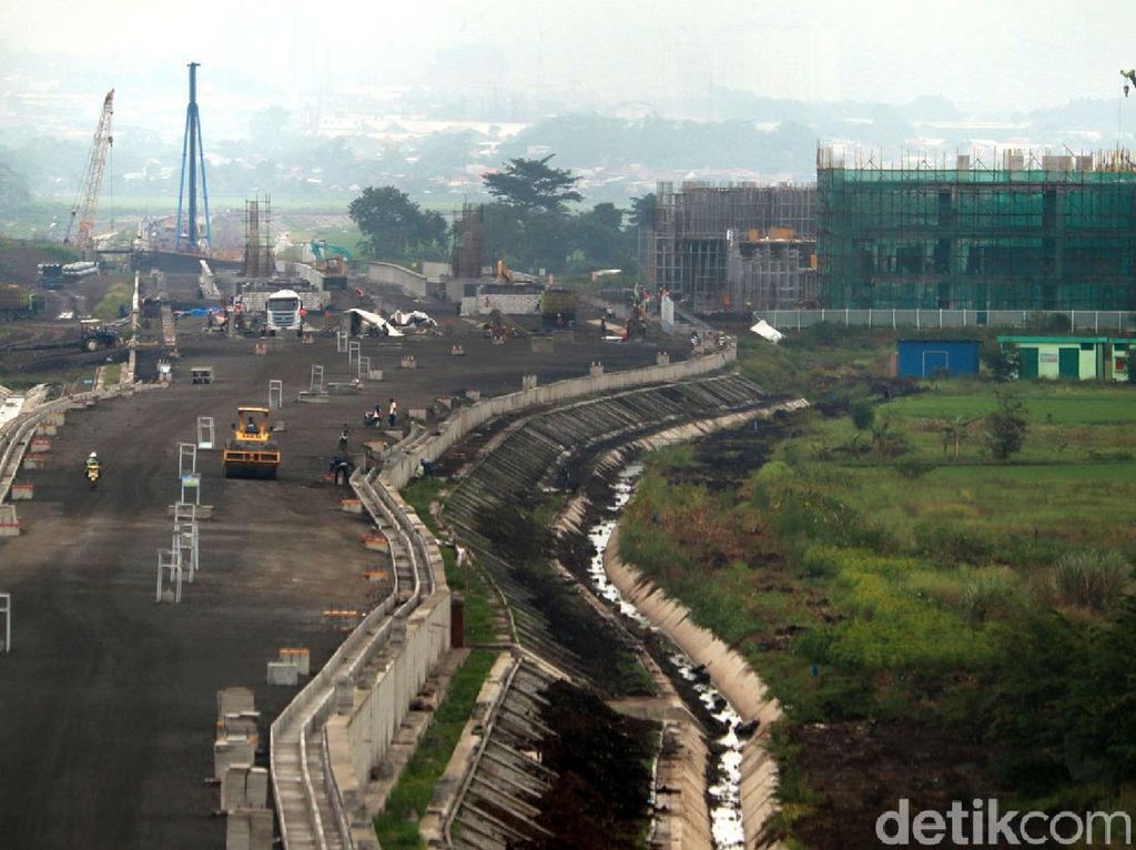Perjalanan Kereta Cepat: Ditikung China Hingga Biaya Proyek Bengkak Perjalanan Kereta Cepat: Ditikung China Hingga Biaya Proyek Bengkak