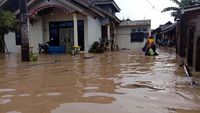 Potret Banjir di Kudus yang Kian Meluas