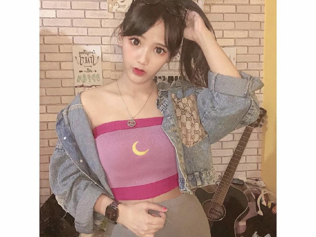 Alasan Istri Tegar Septian Bikin Tato di Dada Alasan Istri Tegar Septian Bikin Tato di Dada