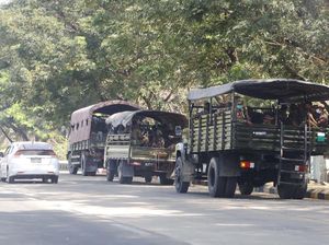 Kantor Partai Aung San Suu Kyi Diserbu Militer Kantor Partai Aung San Suu Kyi Diserbu Militer