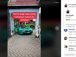 Crazy Rich Surabaya Bawa Mobil Wewah Rp 3,5 M Masuk Gang, Netizen Khawatir Lecet