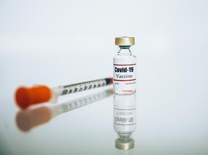 Ini Perbedaan Vaksin COVID-19 Sinovac dan Pfizer