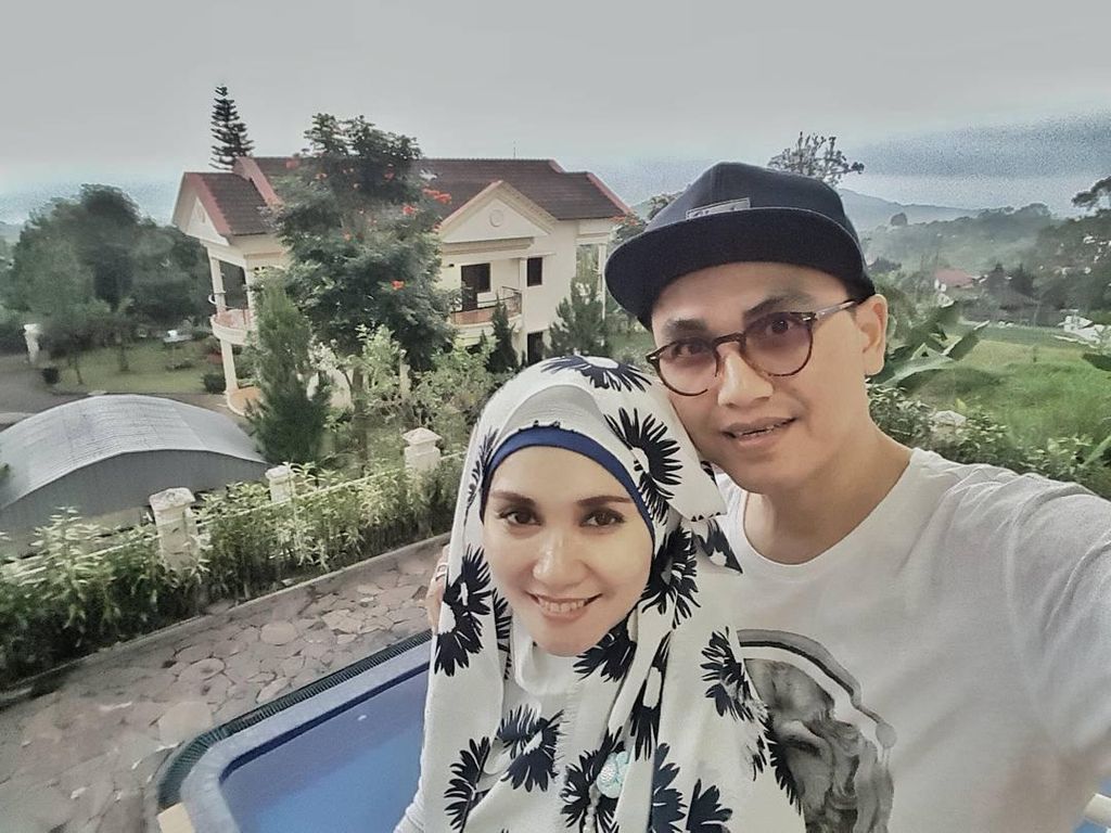 Alasan Istri Gugat Cerai Wawan Eks Dewa 19: Tak Beri Nafkah Alasan Istri Gugat Cerai Wawan Eks Dewa 19: Tak Beri Nafkah