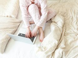 7 Jenis Pekerjaan yang Cocok Buat Pencari Loker WFH