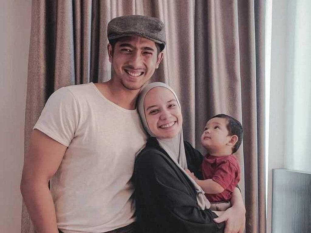 Ya Ampun... Perlakuan Arya Saloka ke Istri Bikin Ayu Dewi Baper Ya Ampun... Perlakuan Arya Saloka ke Istri Bikin Ayu Dewi Baper
